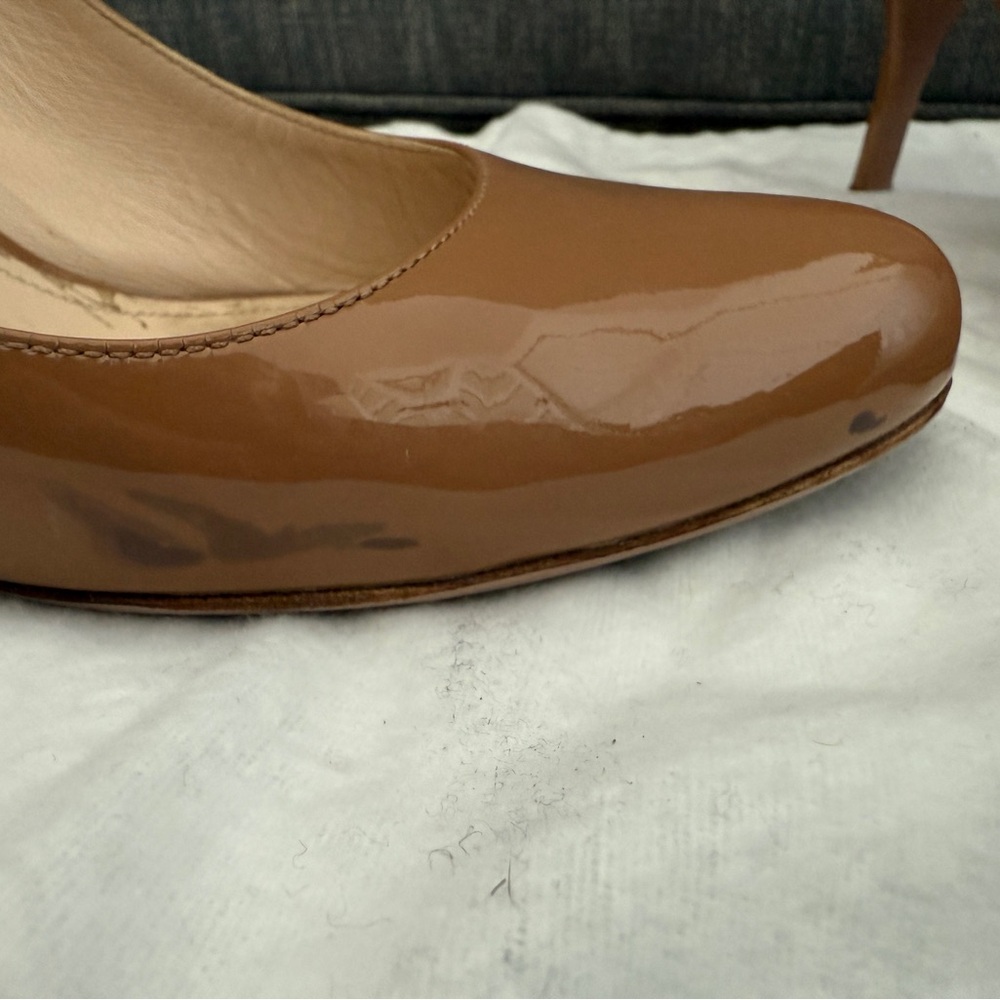 Authentic Prada Patented Leather Tan Heels, Size 40 (fit like US 9.5) - Picture 7 of 11